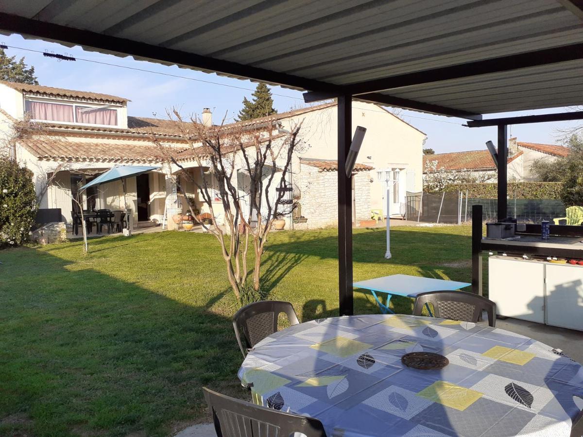 Chambres D'Hotes & Jacuzzi - A L'Ombre Des Amandiers Saint-Martin-dʼArdèche エクステリア 写真
